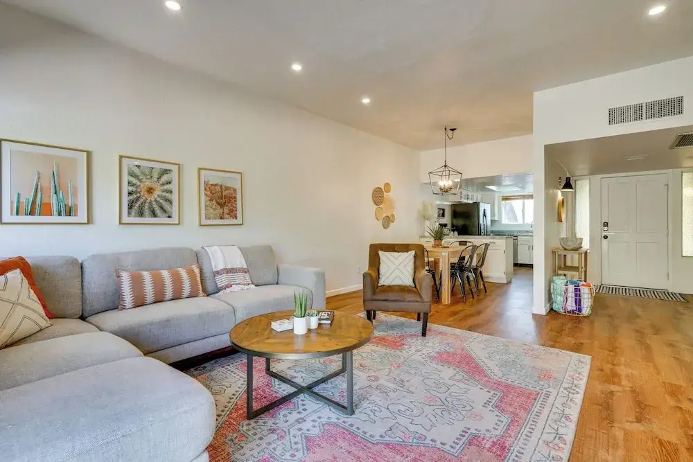 Tucson Foothills Oasis Near Hiking Trails!
