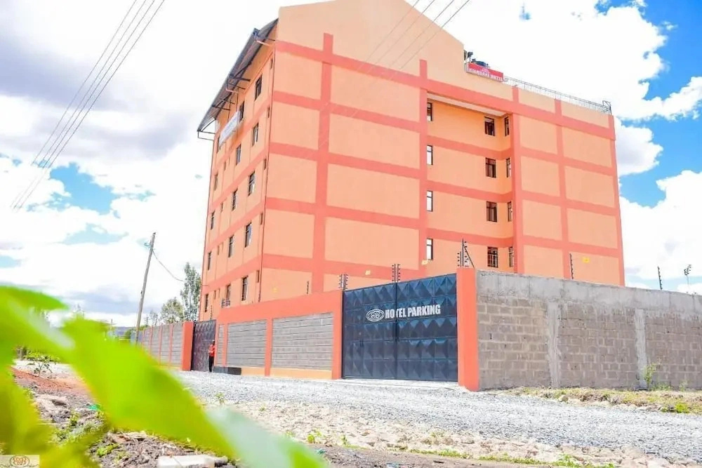 Kiandani Hotel