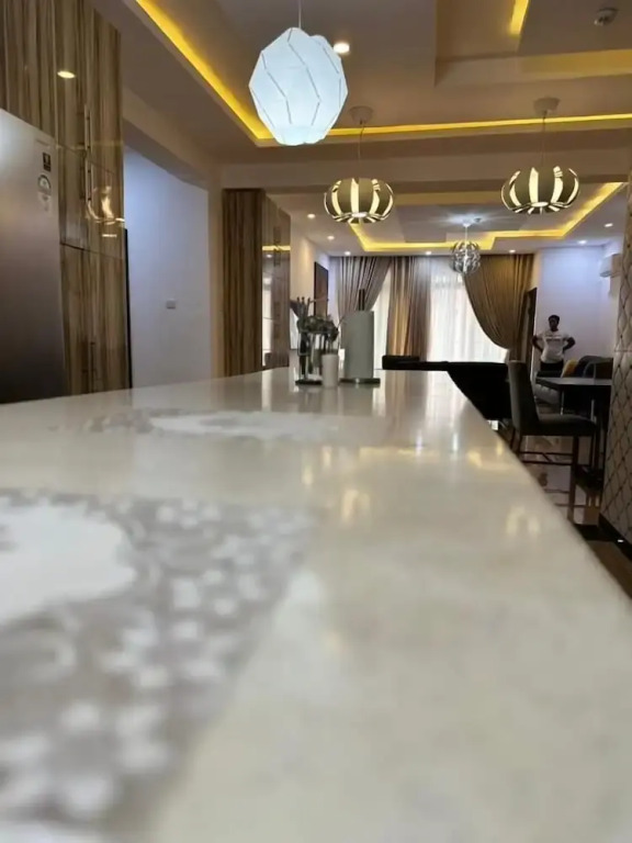 Nigus House Oniru
