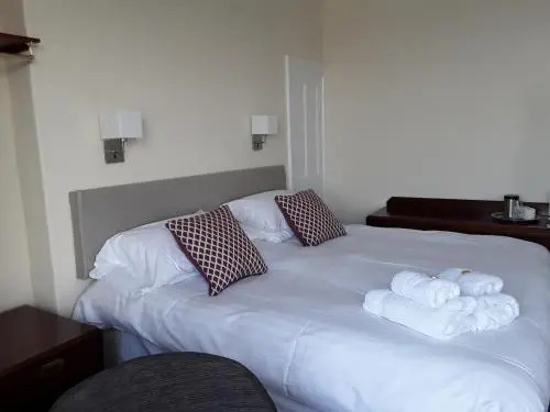 Phoenix Court Hotel