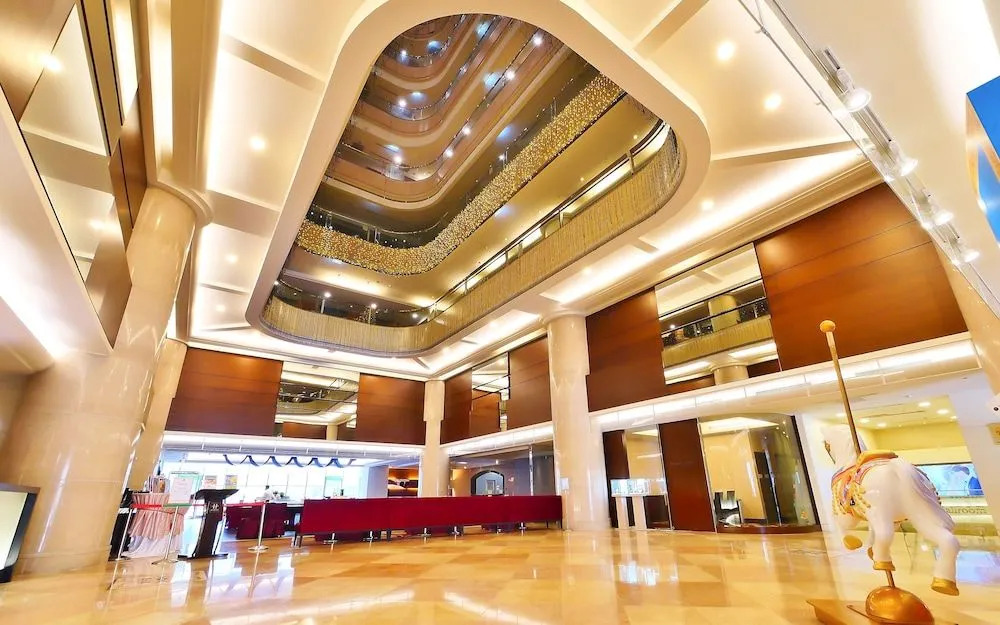 HiONE Holiday Hotel