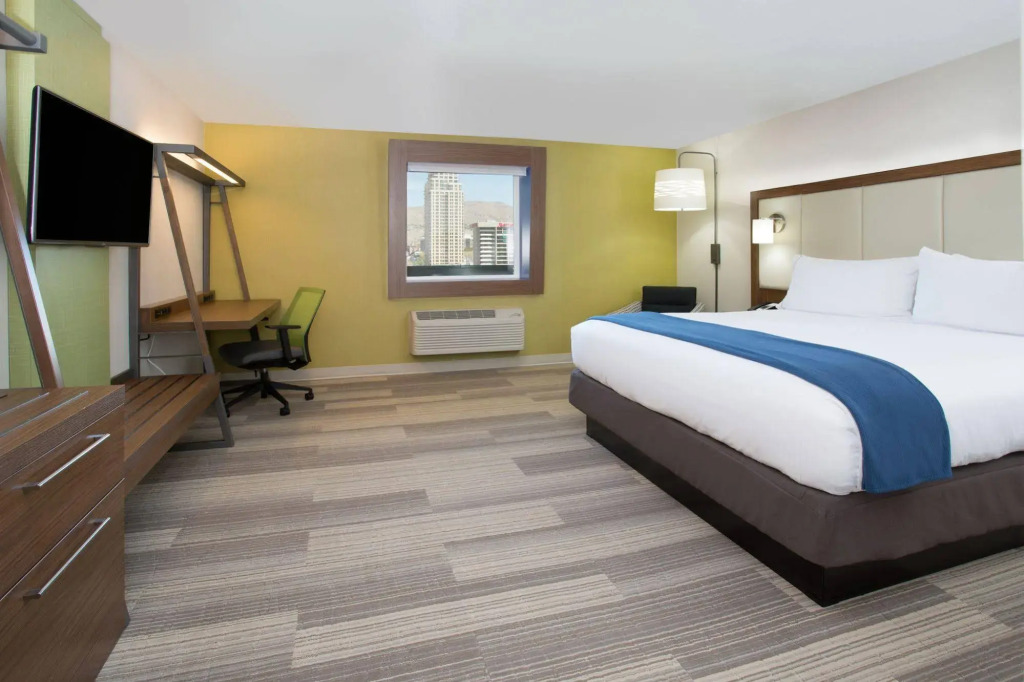 Holiday Inn Express & Suites Kingston-Ulster by IHG