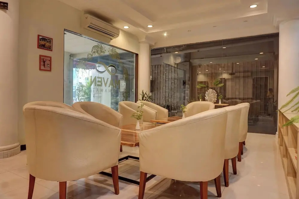 Hotel O Townhouse Oak Grand Orienchi