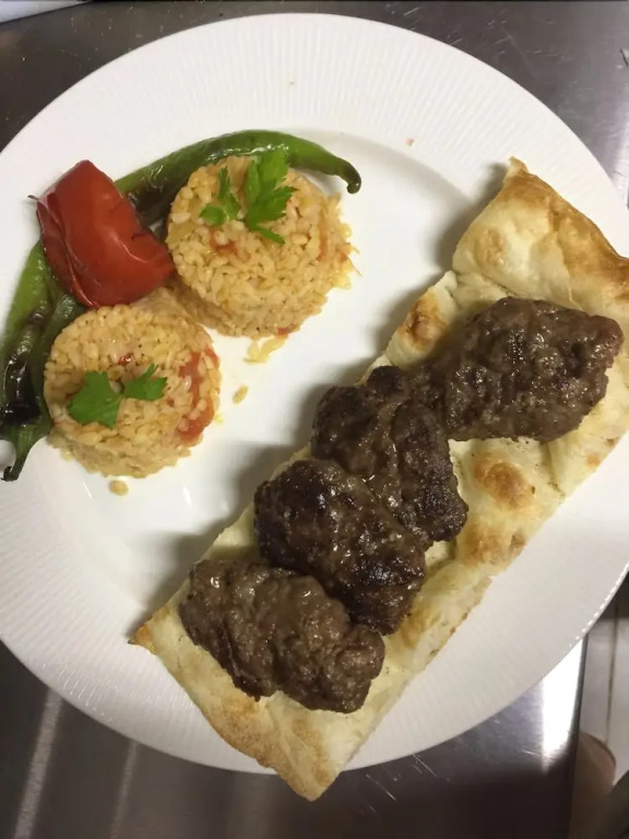 Ra'na Konak