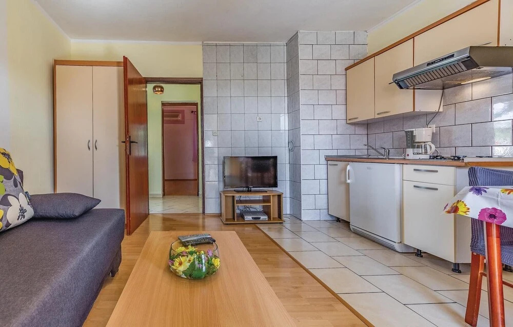 Beautiful Home in Medulin With Wifi and 1 Bedrooms