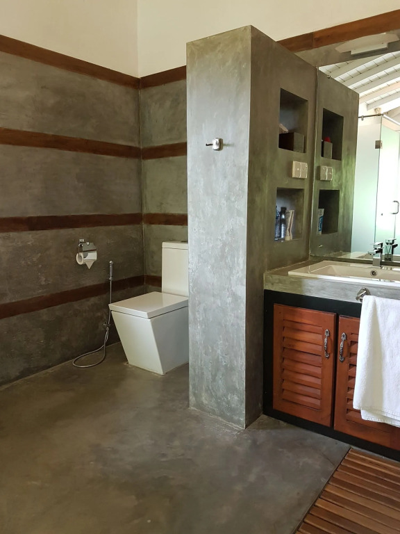 Suite Lanka