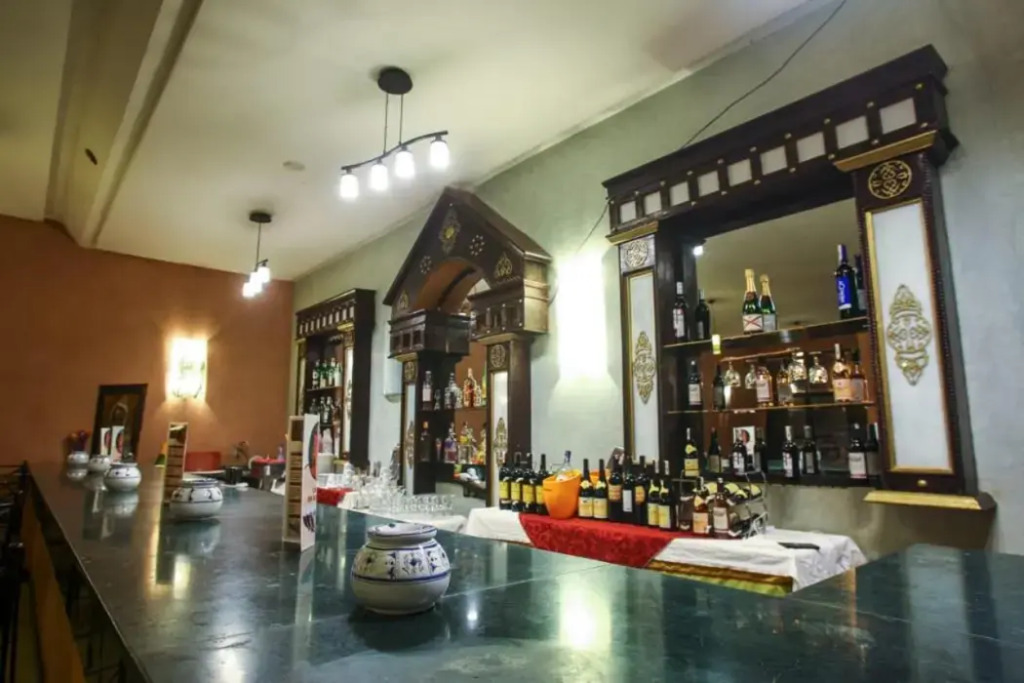Palms Hotel Club