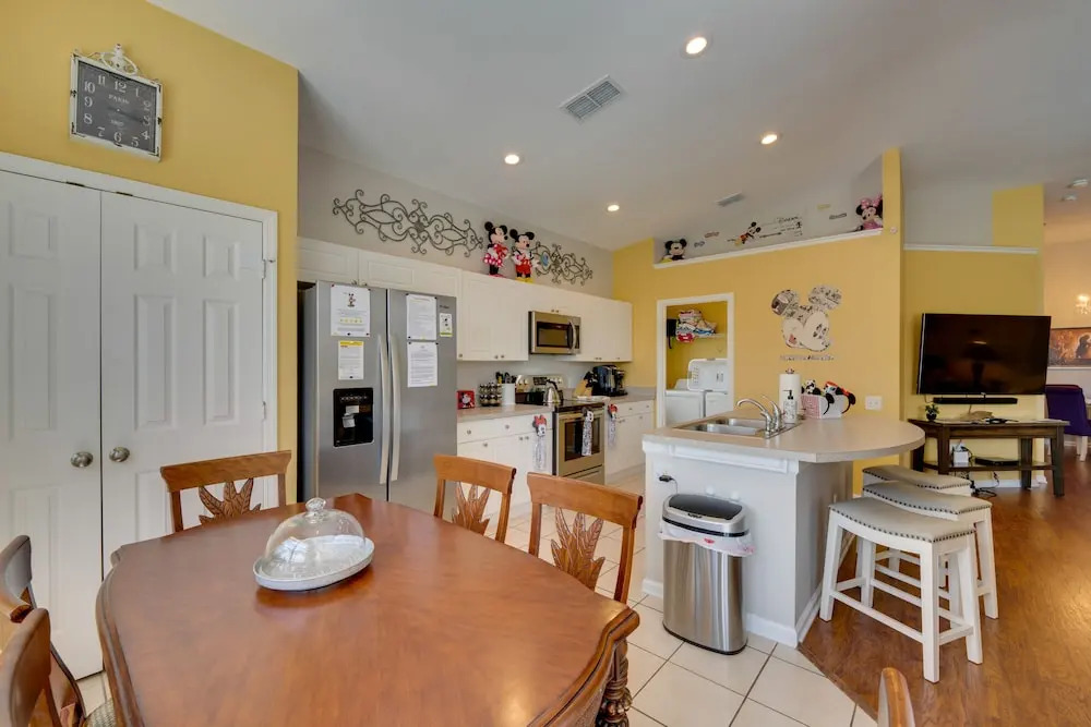 Mickey's Holiday Hideaway - 4 BR Pool Home - BRM 1665