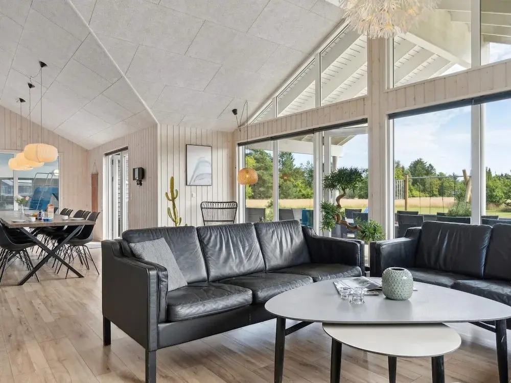 5 Star Holiday Home in Albaek