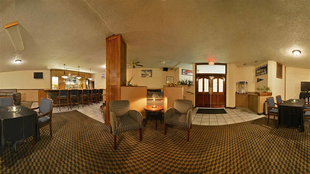 Quality Inn & Suites Near Fort Sam Houston