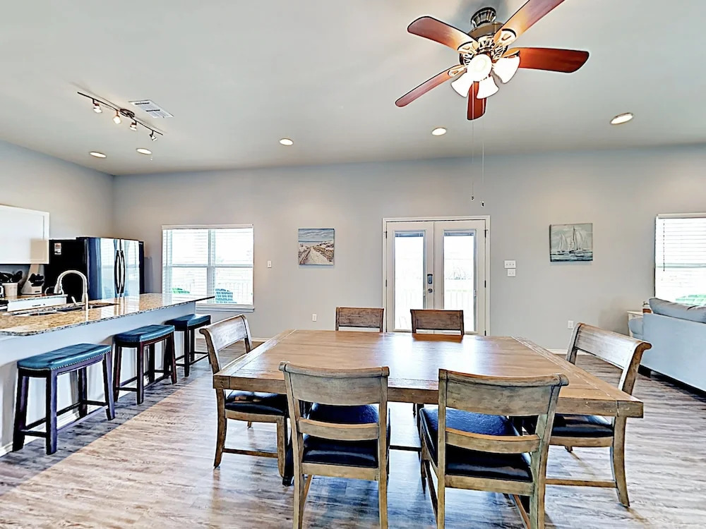 166 S. Nautica - 2 Br Home