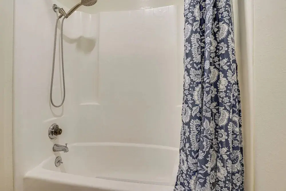 Steps to Csulb: Cozy Condo w/ Pool Access!