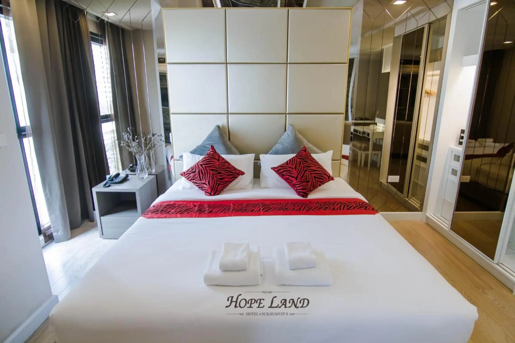 Hope Land Hotel Sukhumvit 8