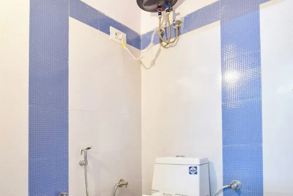 Fabhotel Royal Palace I