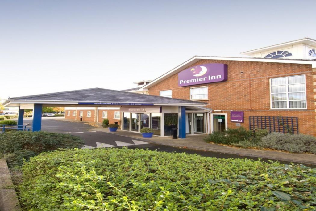 Premier Inn Coventry South - A45