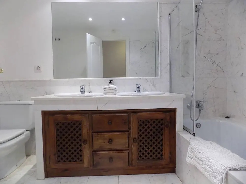 Stunning El Campanario Apt - Pool View