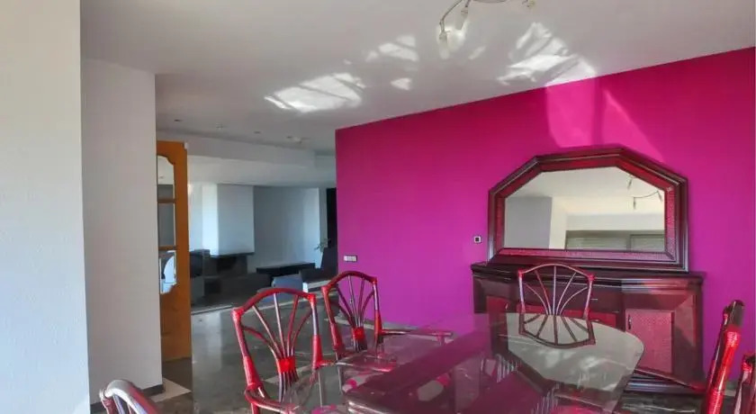Villa Carrer Trinitat by HelloApartments
