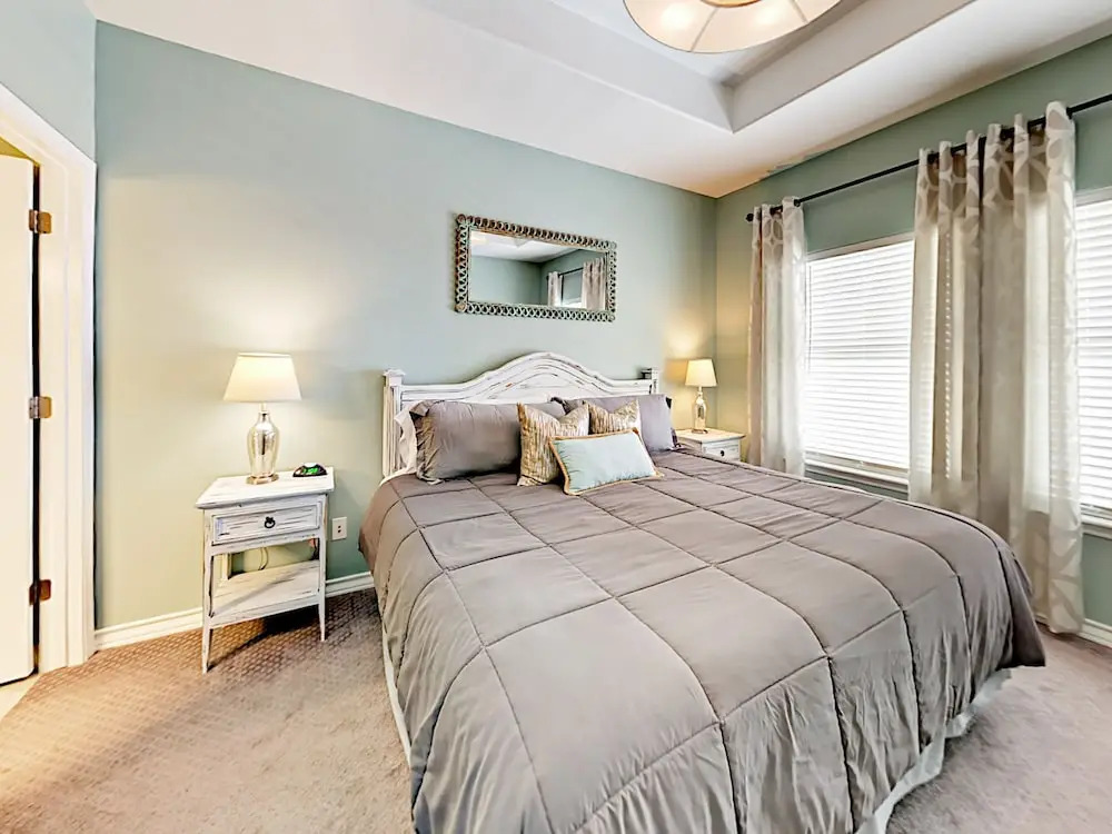 15102 Leeward Drive Condo Unit 603 3 Bedrooms 2.5 Bathrooms Condo
