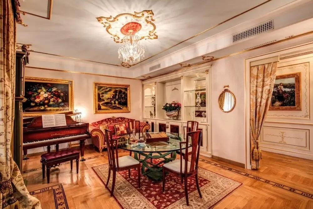Domus Vittoria - The Luxury Quintessence
