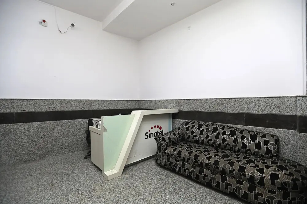 OYO 37055 M R Residency