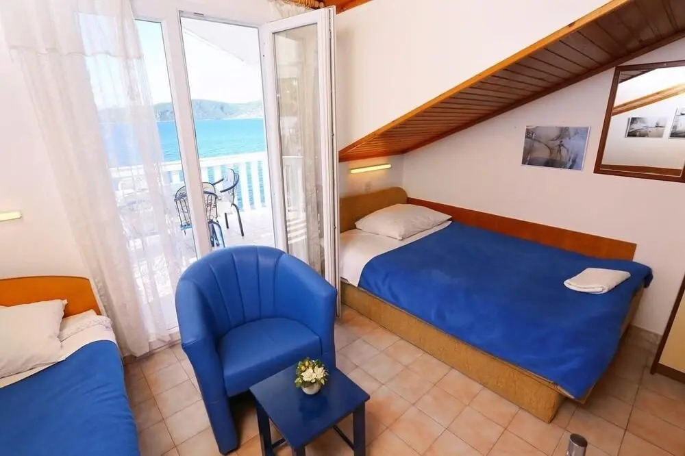 Ivo - 20m From the sea - A3