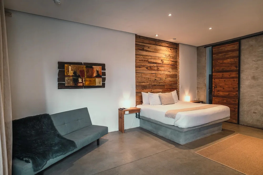 Chateaux del Valle Vacational Homes