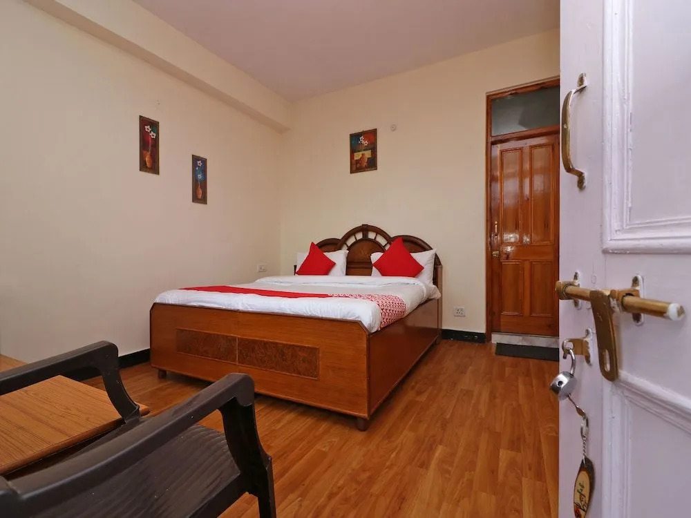 OYO 13317 Home Hill View 2BHK Mashobra
