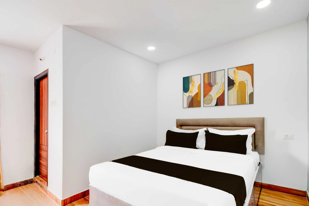 Townhouse Oak Townhouse Oak BN Reddy Formerly Capitol Stay inn