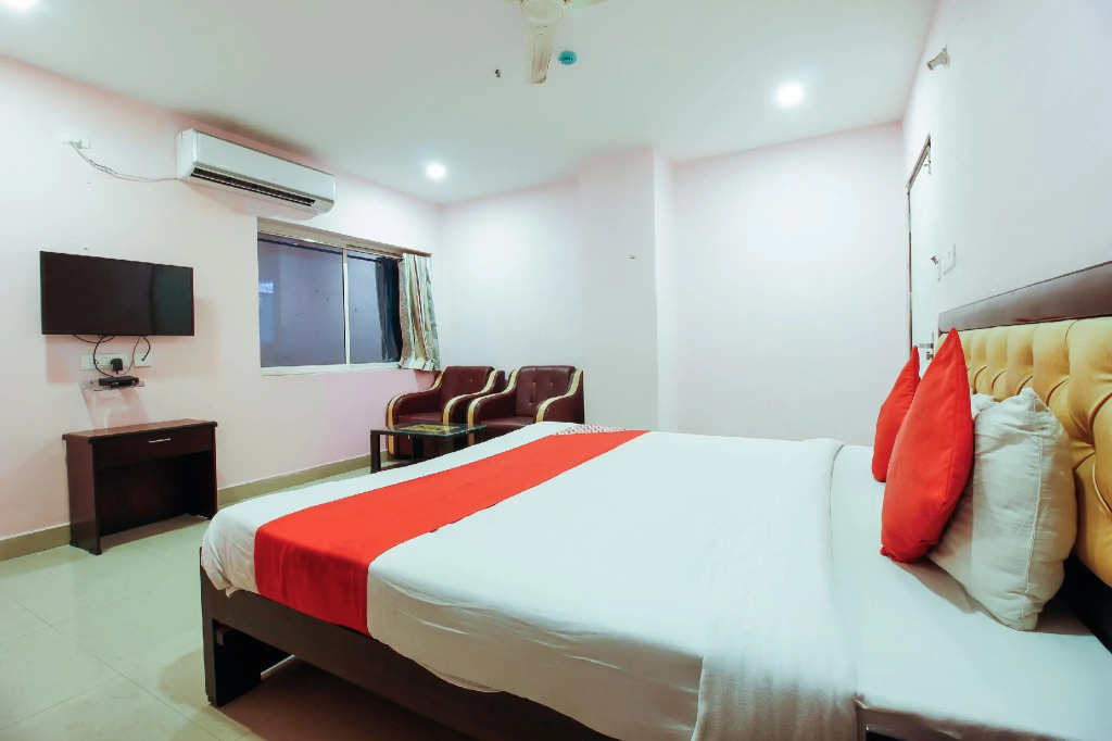 OYO 66862 Hotel Diamond Park