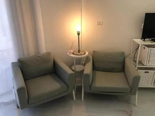 Lena's Beach Apartment