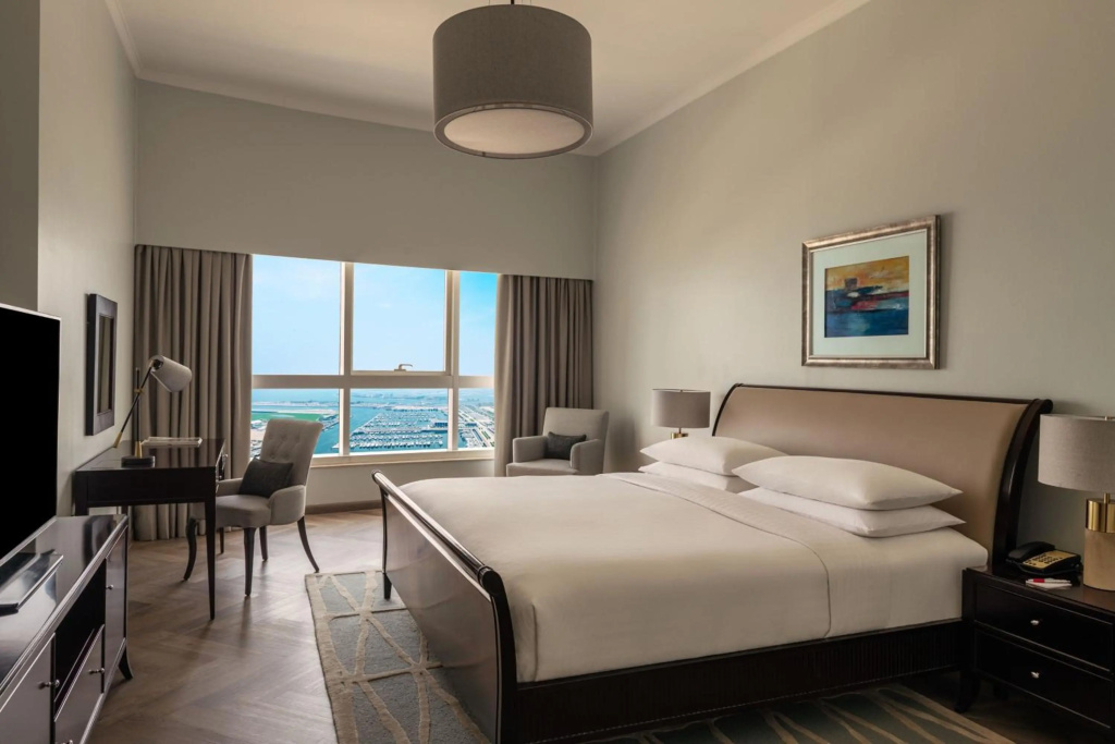 Dubai Marriott Harbour Hotel And Suites