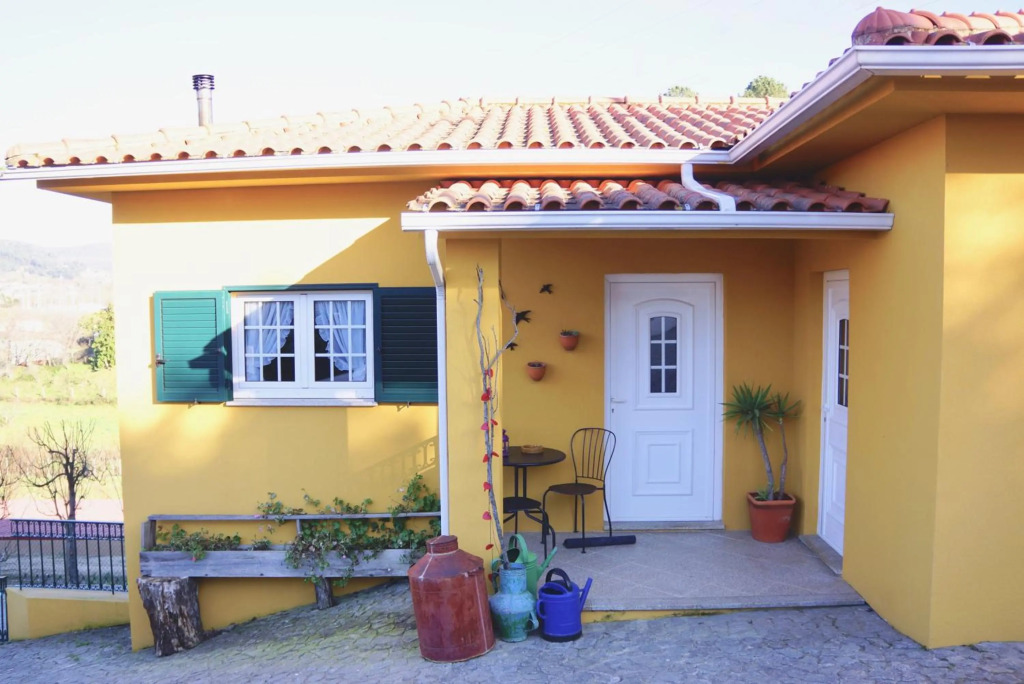 Loft - Casinha à Porta
