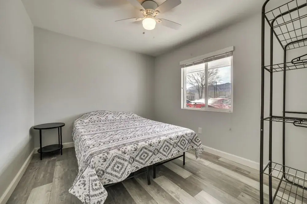 Updated Hawthorne Apartment, 12 Mi to Walker Lake!