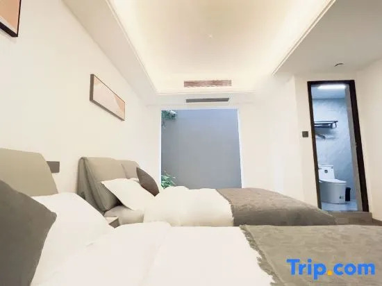 Haixinshu Villa (Beihai Silver Beach Tourist Resort)