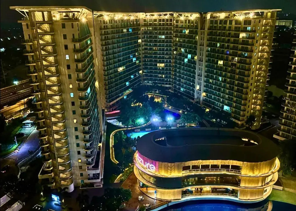 Value Yourself Luxury Beach Near Airport