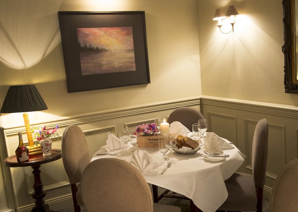 Ahernes Townhouse Hotel and Seafood Restaurant