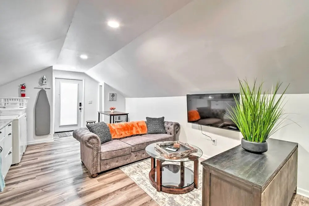 Fayetteville Apartment w/ Yard: Pets Welcome!