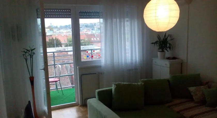 Apartment White&Bright