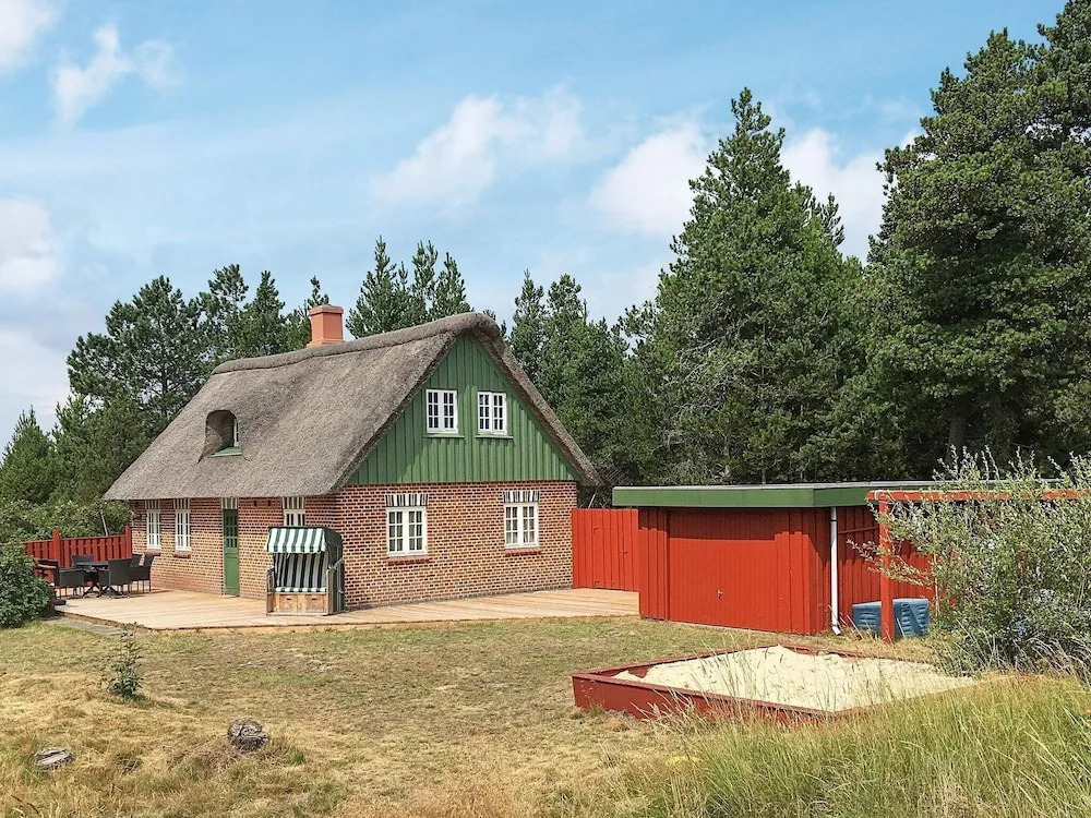Alluring Holiday Home in Romo With Terrace