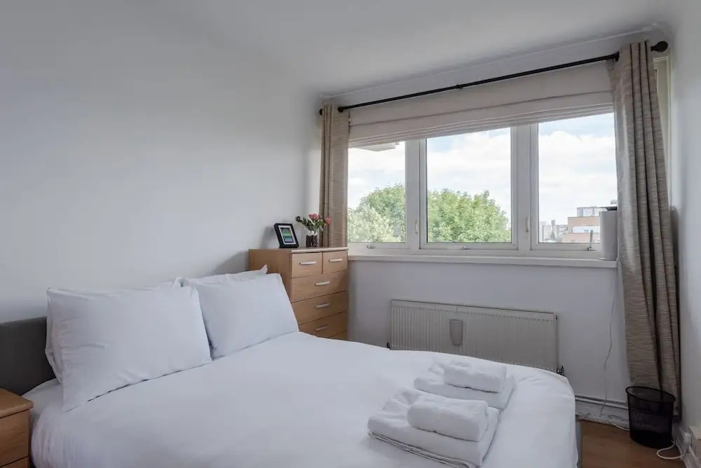 Great 2 Bed For Up To 6 Guests Near Canary Wharf