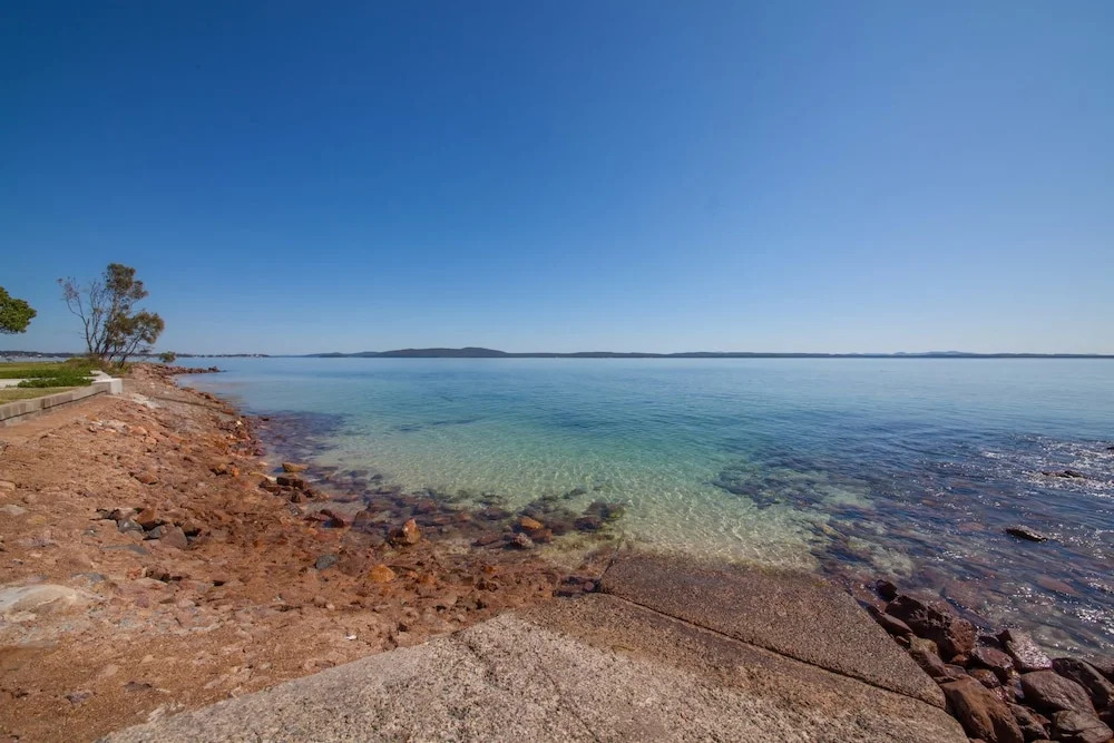 Sandy Point Road 3/38, Yacaaba