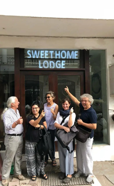 Sweet Home Lodge