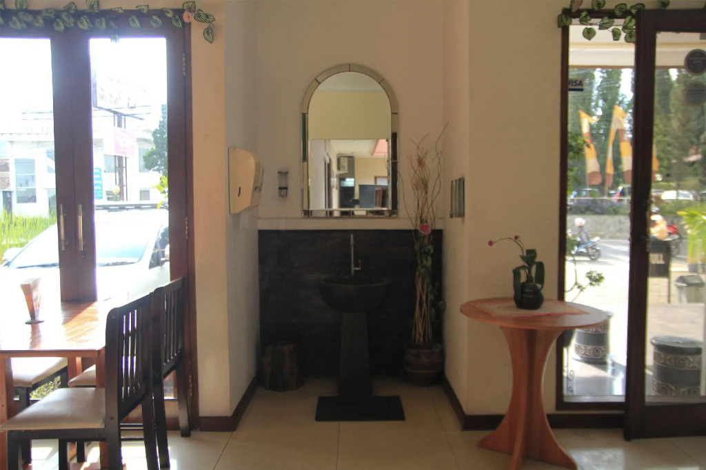 Hotel Hikmat Indah