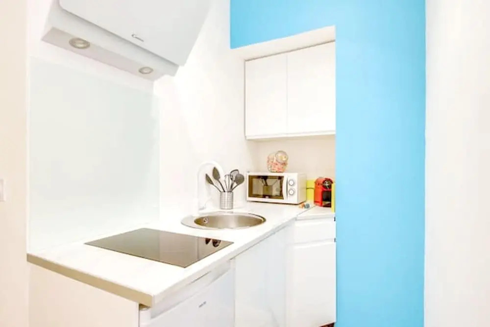 Apartment with One Bedroom in Cannes, with Wonderful City View, Furnished Terrace And Wifi