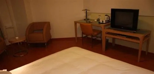 Yinzuo Jiayi Hotel - Qingdao