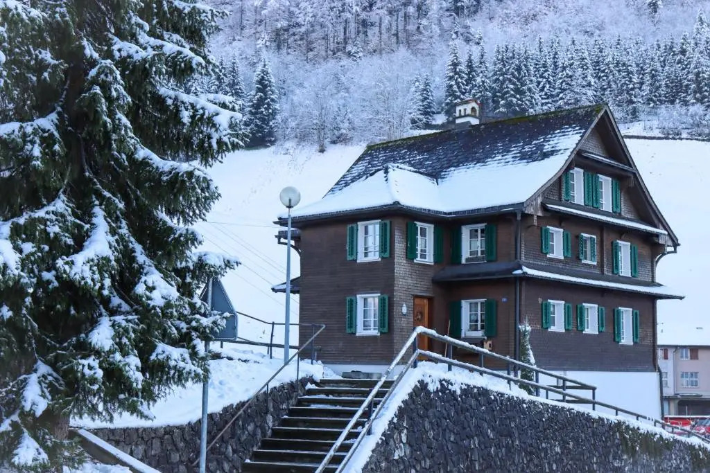 Szilvias Bergwiesenblick - Emmetten ganze Etage - 4 Zimmer
