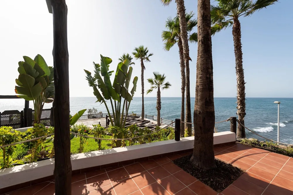 Luxury terrace Sea front P67B by CanariasGetaway