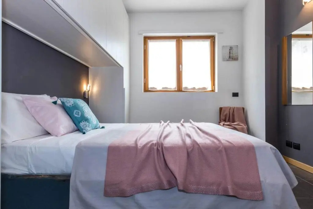 ALTIDO Apt for 4 with Terrace in a Quiet Residential Area