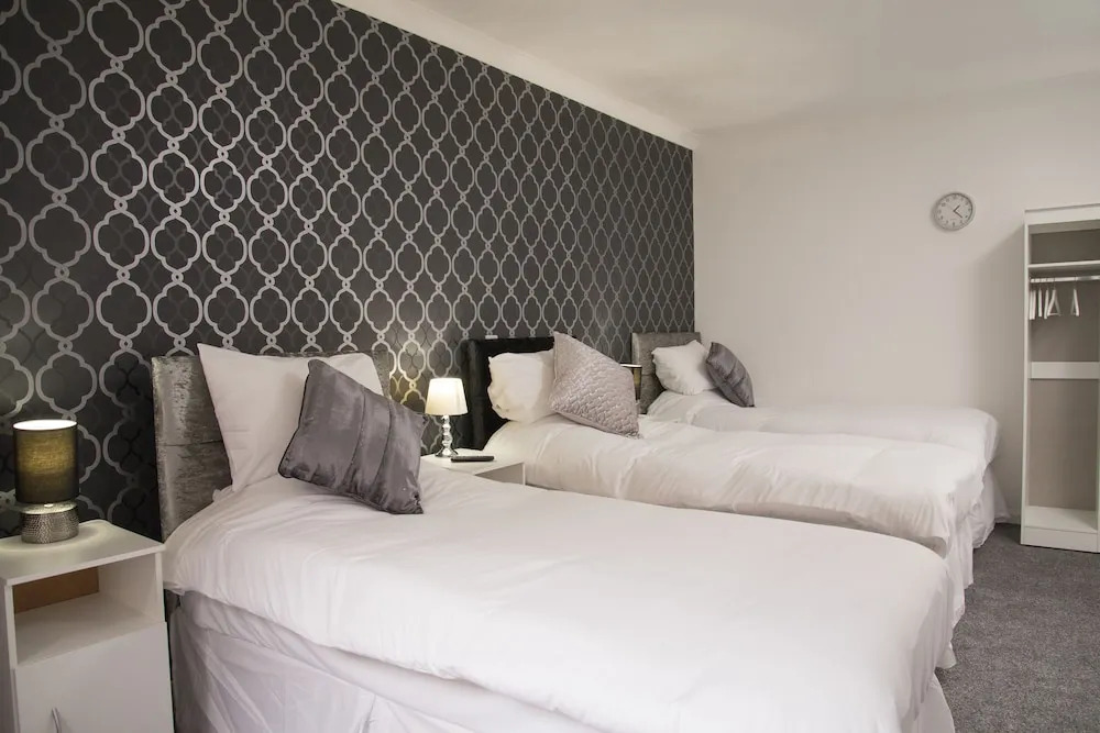 Tlk Apartments And Hotel