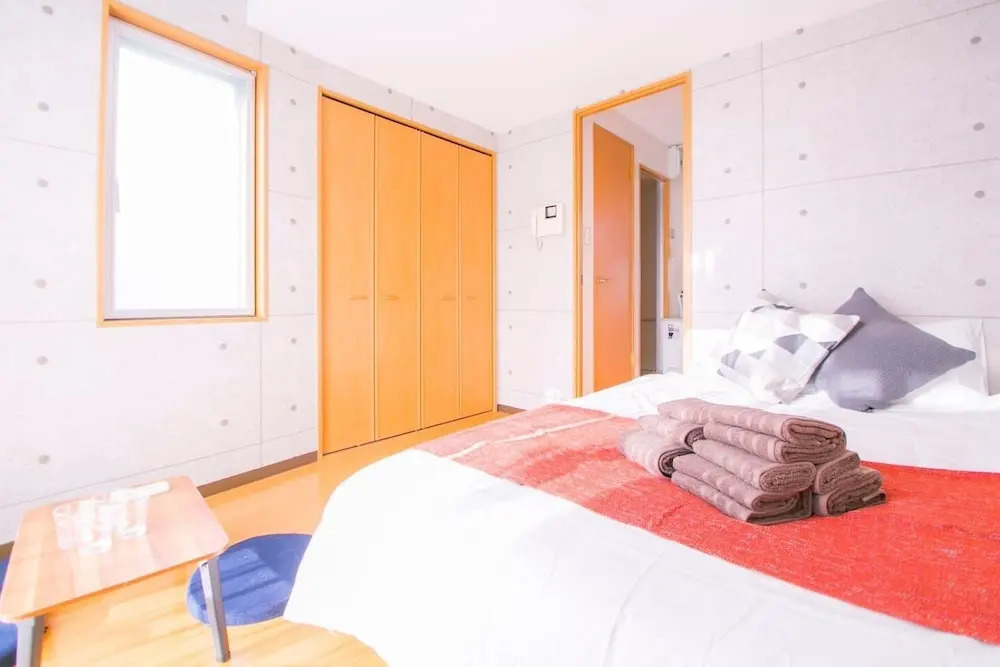 Residential Hotel Amika-F Sangenjaya 303